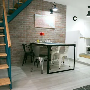 La Maisonette Apartament